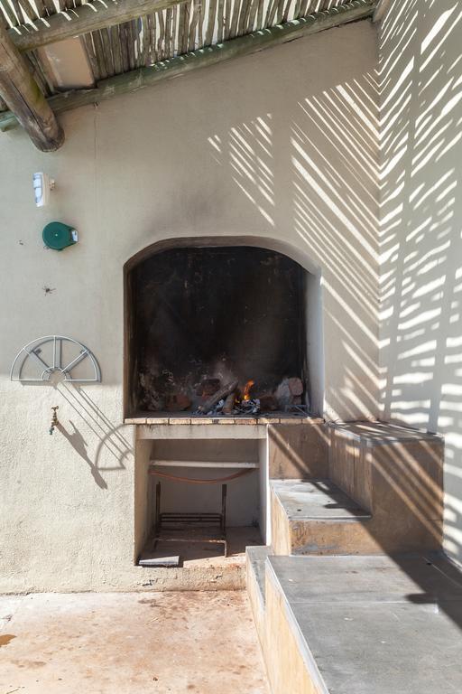 Whale Huys Luxury Oceanfront Eco Villa Gansbaai Exterior foto