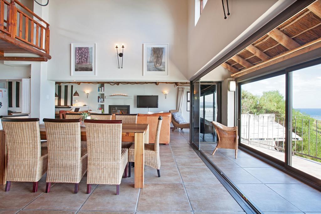 Whale Huys Luxury Oceanfront Eco Villa Gansbaai Exterior foto