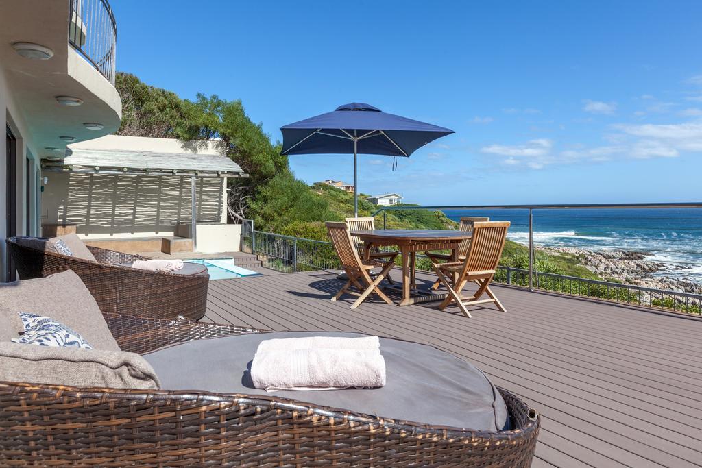 Whale Huys Luxury Oceanfront Eco Villa Gansbaai Exterior foto
