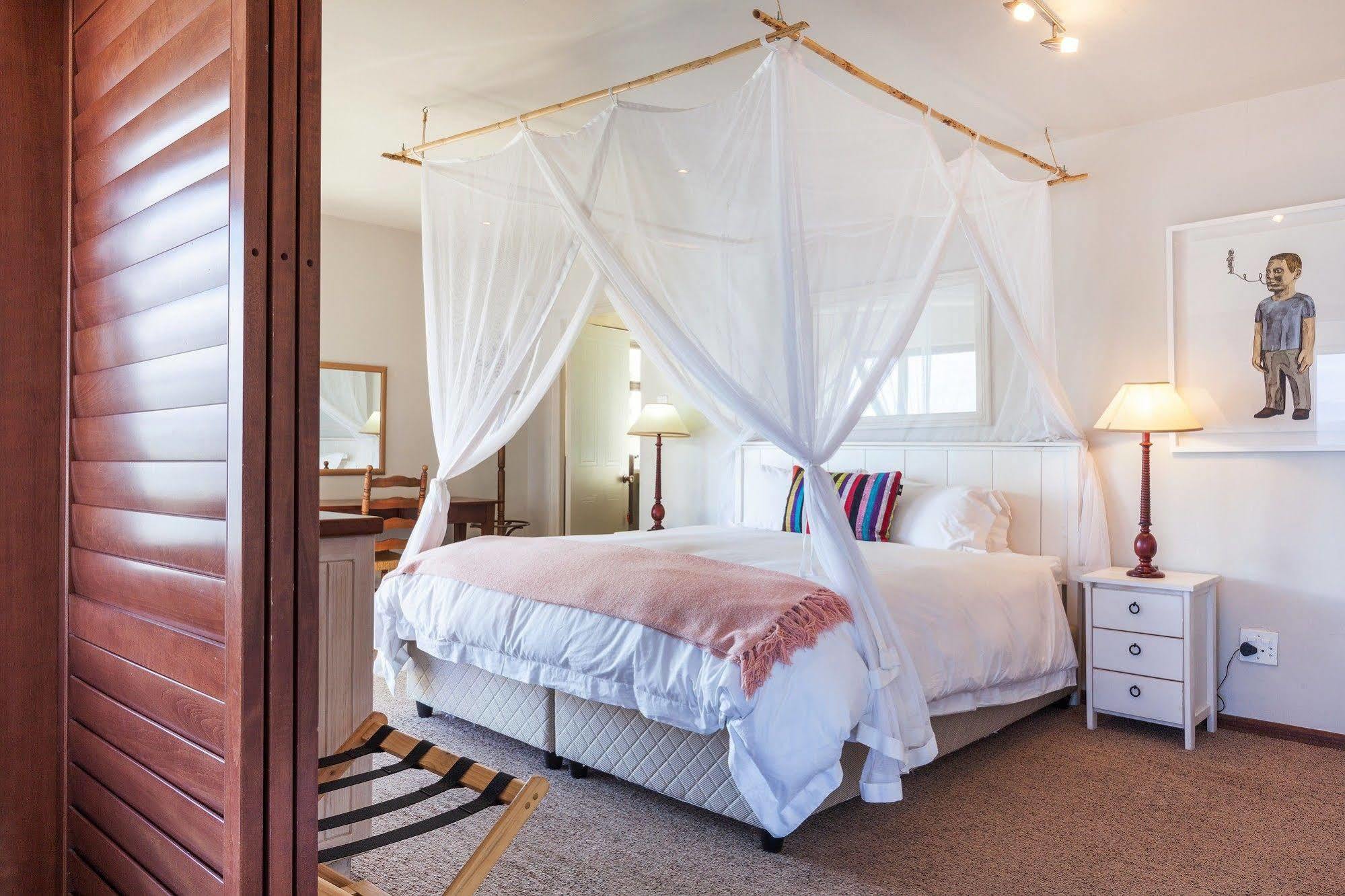 Whale Huys Luxury Oceanfront Eco Villa Gansbaai Exterior foto