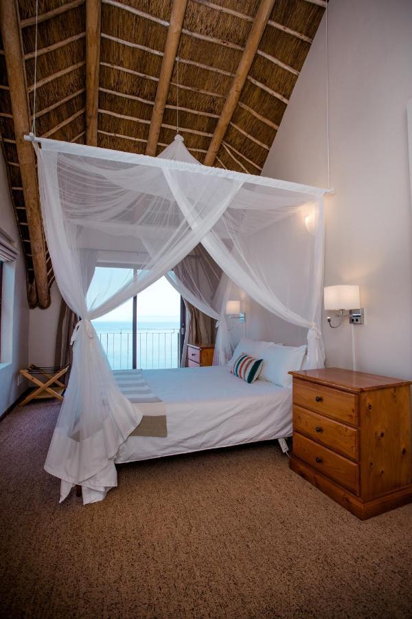 Whale Huys Luxury Oceanfront Eco Villa Gansbaai Exterior foto